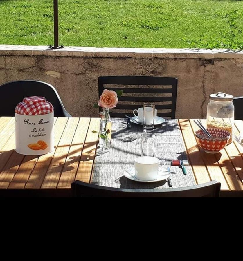 Au Perche Bed & Breakfast